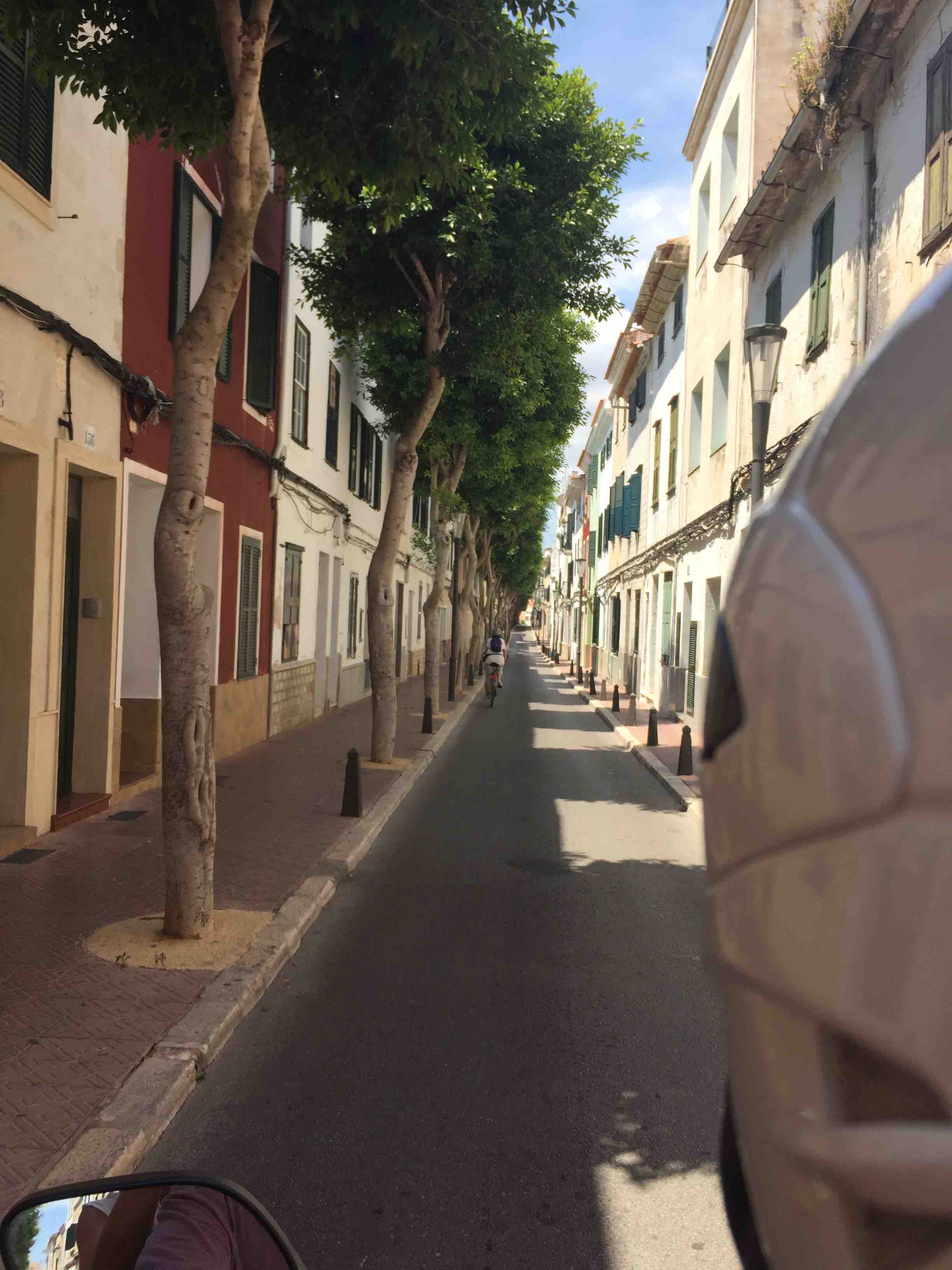Mahon narrow street